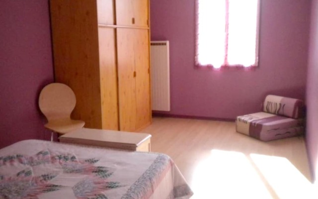 Villa With 4 Bedrooms in Trets, With Wonderful Mountain View, Private