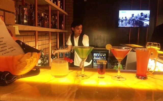 Gangtok Drift Hotel & Restobar
