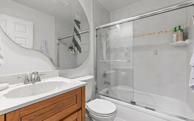 Sea Winds Condominiums C