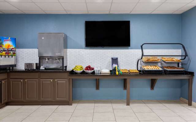 Baymont by Wyndham Orlando/International Dr/Universal Blvd