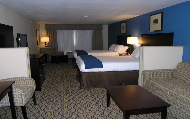 Holiday Inn Express & Suites Belle Vernon by IHG