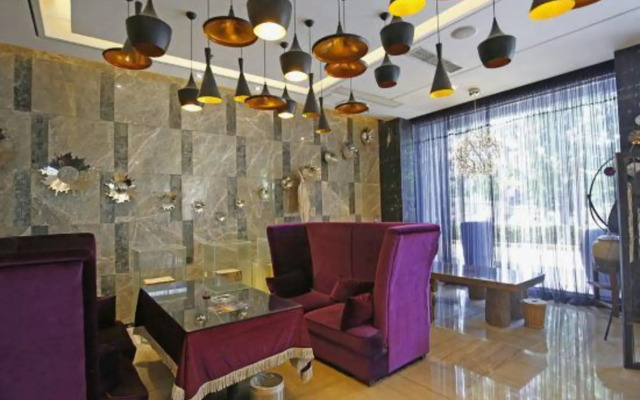 Yihe Hotel