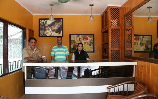 Hotel Royal Residency