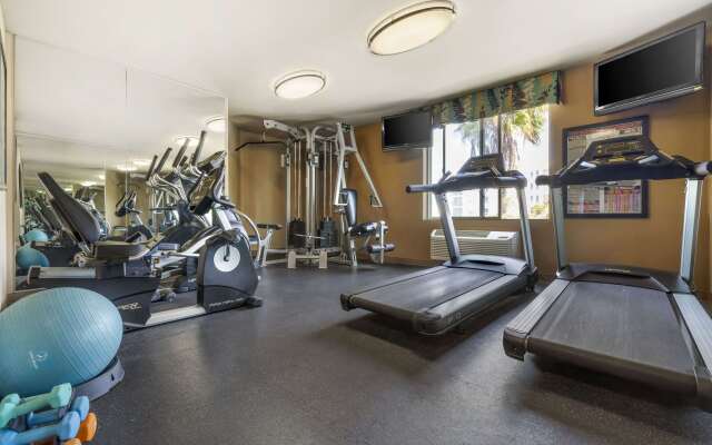 Best Western Plus Oceanside Palms Hotel