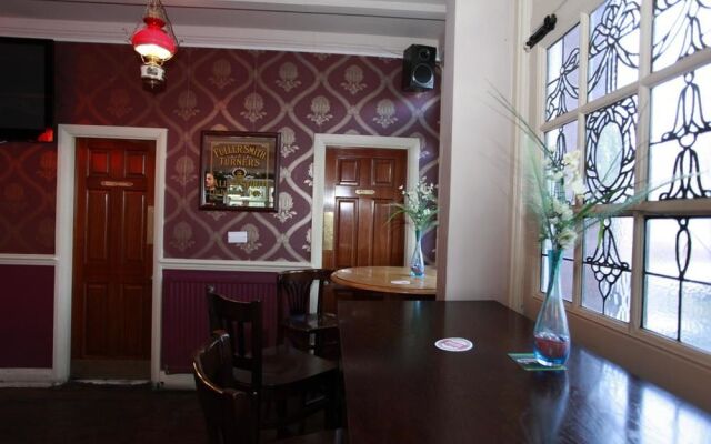 Heathrow Hostel