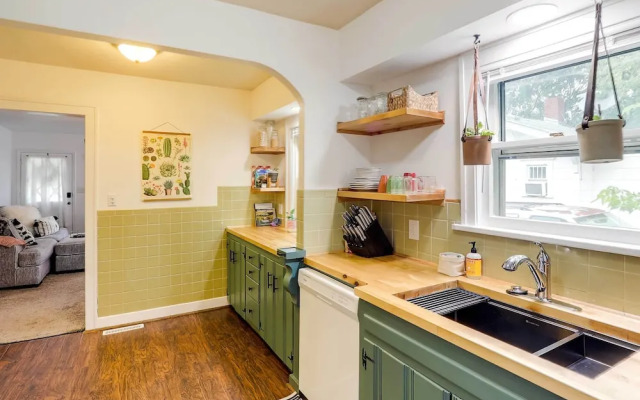 Charming Wichita Home 2 Mi to Downtown!