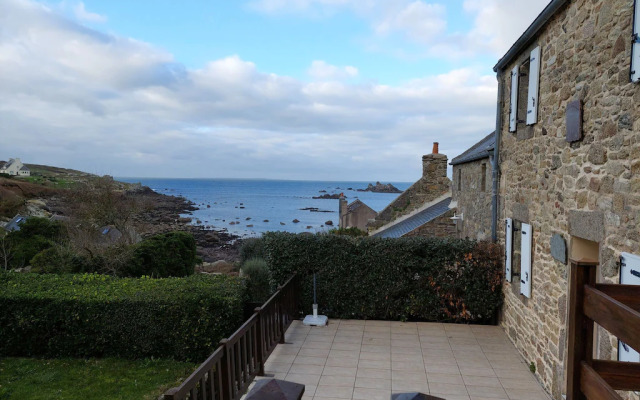 Semi-detached House With sea Views, Porspoder