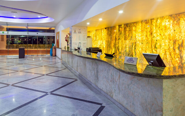 Sunset Royal Beach Resort - All Inclusive