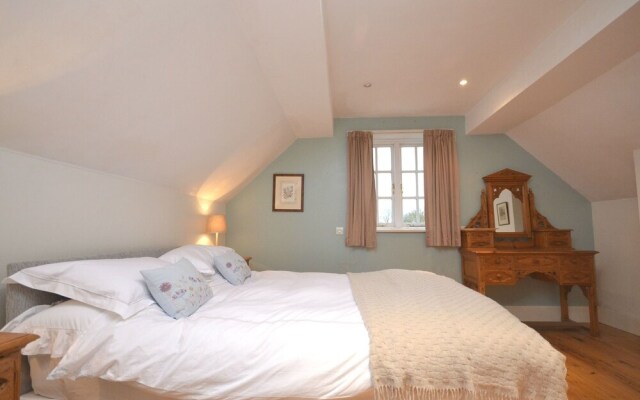 The Grange Apartment , Woodmancote 488906