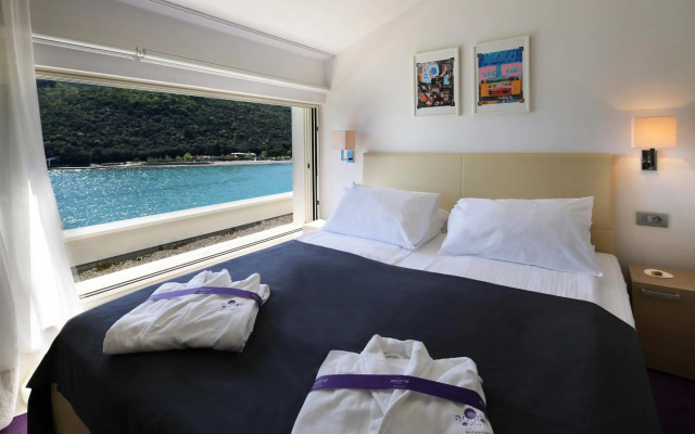 Adoral Boutique Hotel
