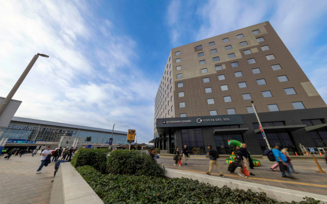 Wyndham Grand Costa Del Sol Lima Airport