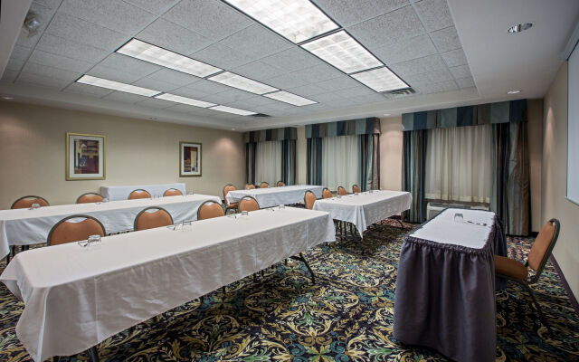 Staybridge Suites Rockford by IHG