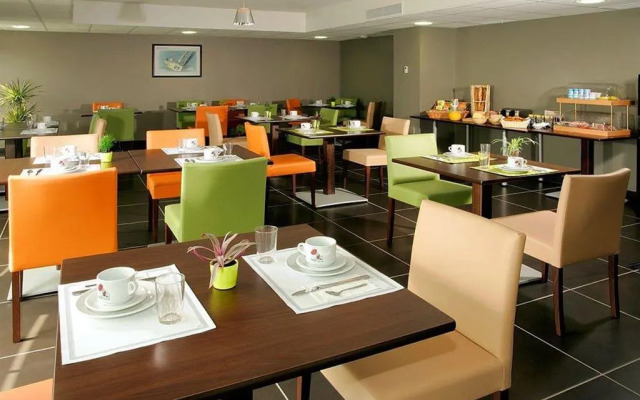 Terres de France - Appart'Hotel Quimper