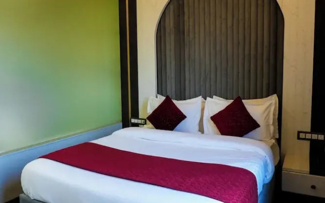 Hotel Adsan Heights