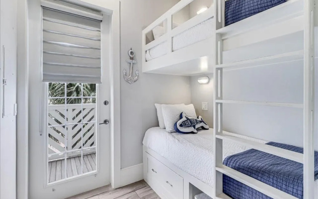 Flying Dolphin TC 10201