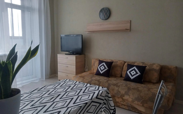 Апартаменты на улице Евгения Савкова 8