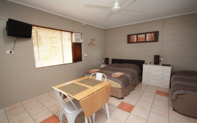 Seaforth Holiday Units – Guest Rooms – Seaforth