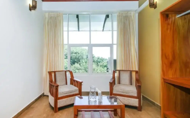OYO 471 Randiya Hotel