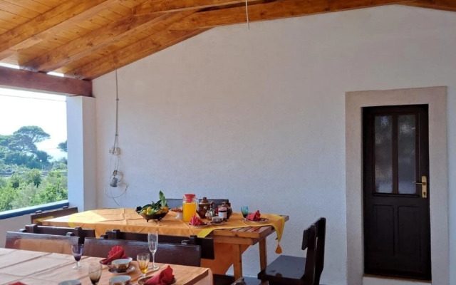 Restful Villa in Dalmatia With Garden