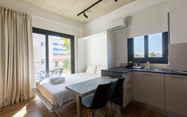 Yamas Urban Living Spiridonons