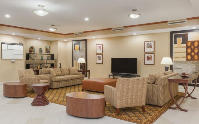Candlewood Suites Houston I-10 East by IHG
