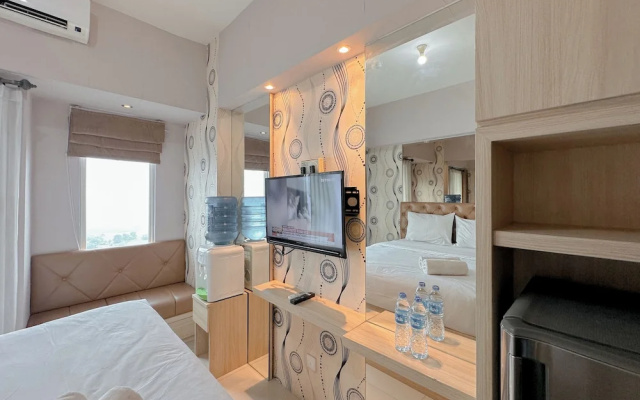 Strategic Spot Studio With Mall Access At Tanglin Supermall Mansion Apartment – Guest Rooms – Surabaya