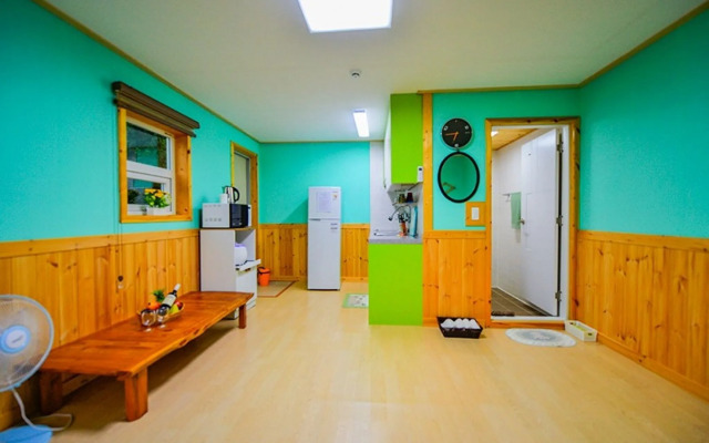 Gurye Seomjingang Pension