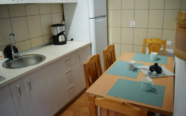 Apartament Trei Stejari