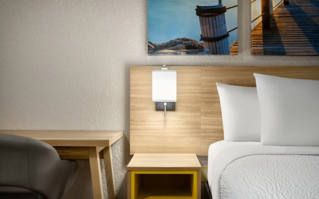 Days Inn by Wyndham Apopka/Orlando