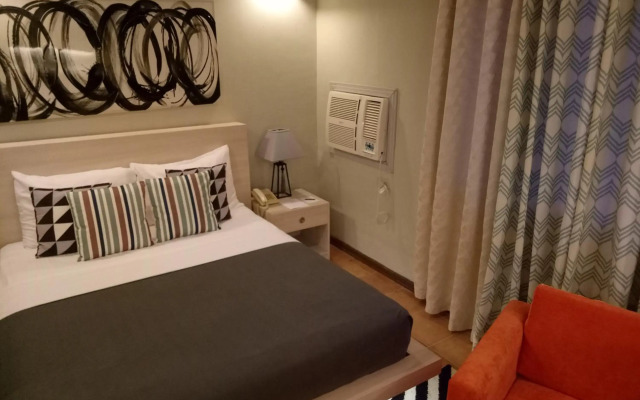 Almont City Hotel
