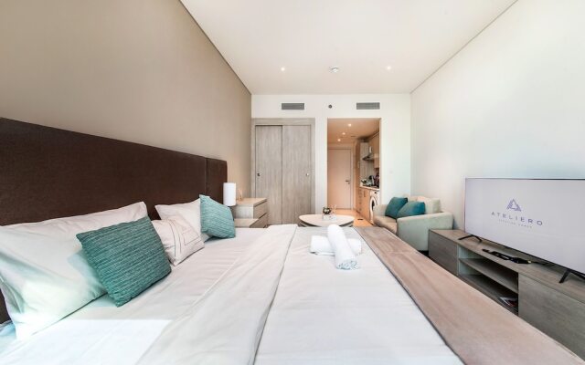 New modern studio on Palm Jumeirah