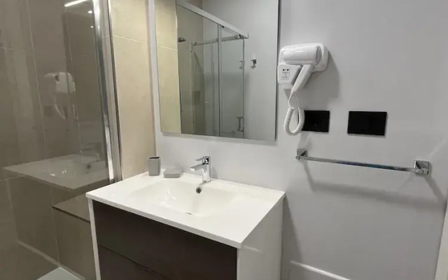 Dana Rooms Bed and Breakfast