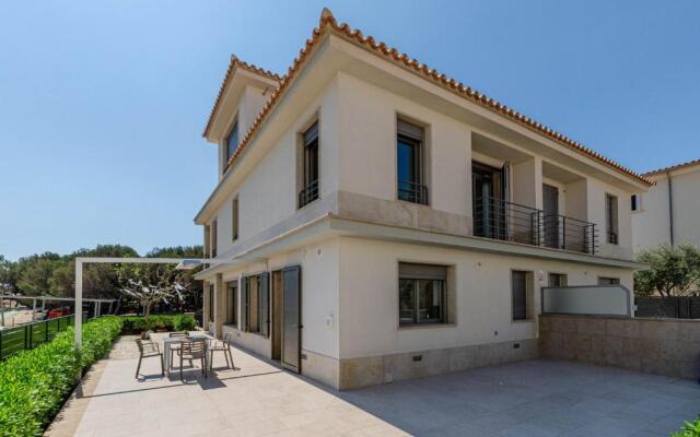 YourHouse Antonia, sea view house with terrace