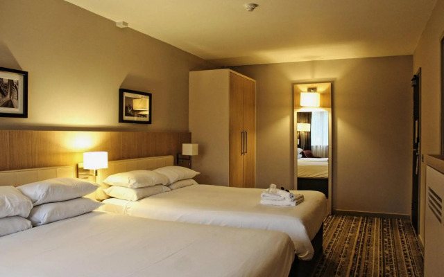 Lancaster Hotel