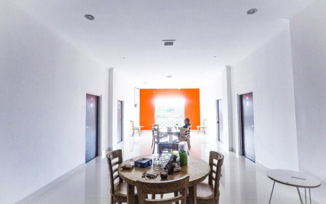 Florent Guest House