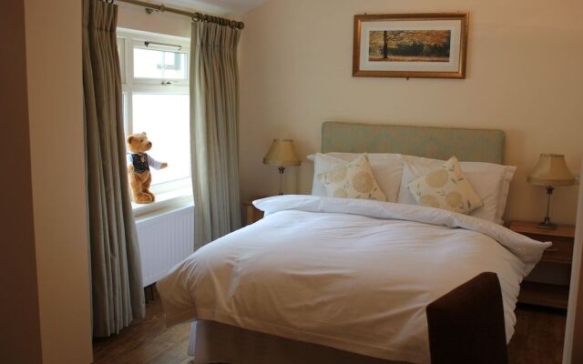The Bell Country Inn
