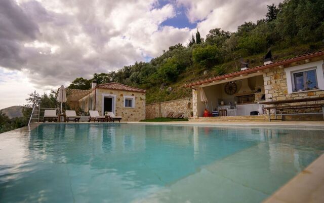 Astrali Stone Villas