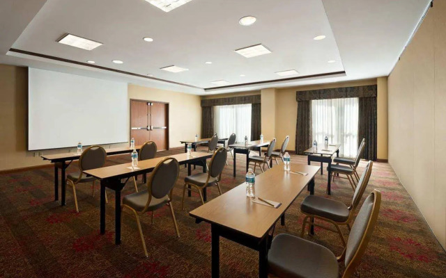 Hilton Garden Inn Houston/The Woodlands