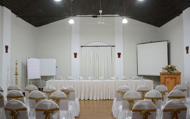Bandarawela Hotel