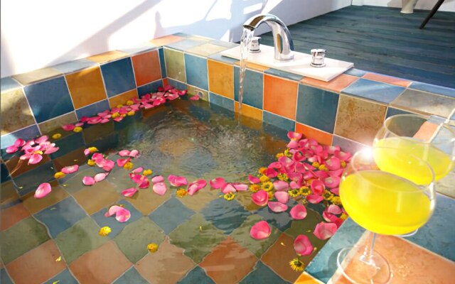 Namhae Caruso Pension