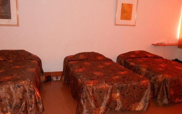 Hostal Residencial Cesar Alberto