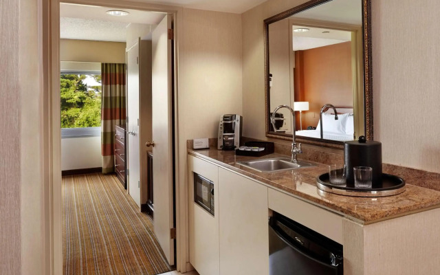 Embassy Suites by Hilton Parsippany