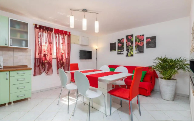 Holiday home Kastelir IIX
