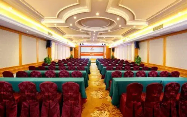 Vienna International Hotel Guangzhou Changlong Qifu Xincun