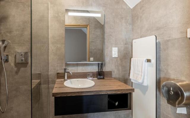 Madame Vacances Hôtel les Cimes