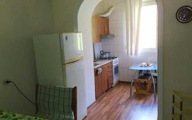 Guest House near Mirabad Bazaar