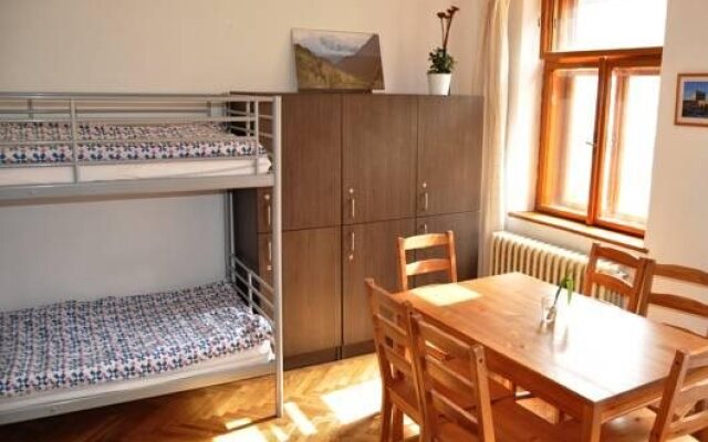 Cafe Hostel