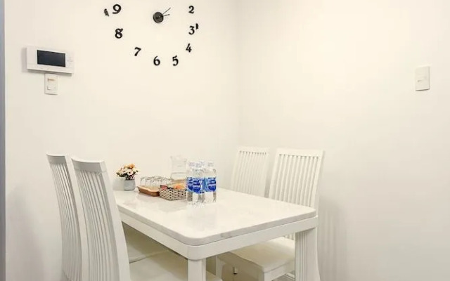 Salalem Monarchy Apartment Han Riverside