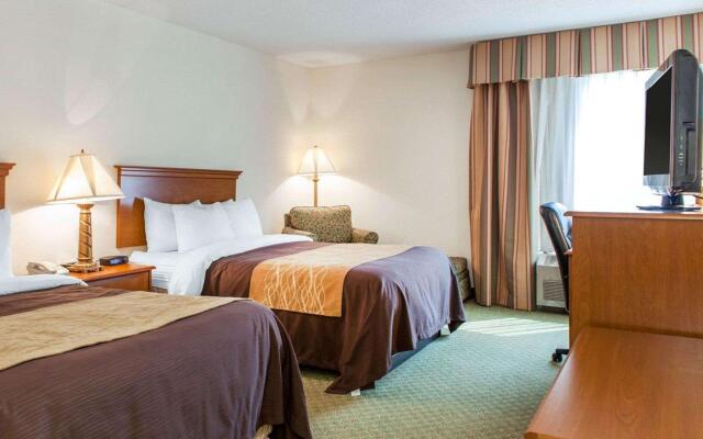 Quality Inn & Suites Near Amish Country