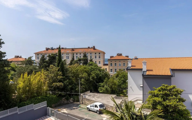 Apartment in Croatia Near the Adriatic Coast